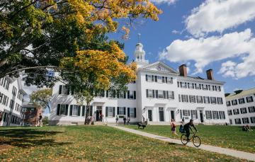 Dartmouth Hall on a sunny day